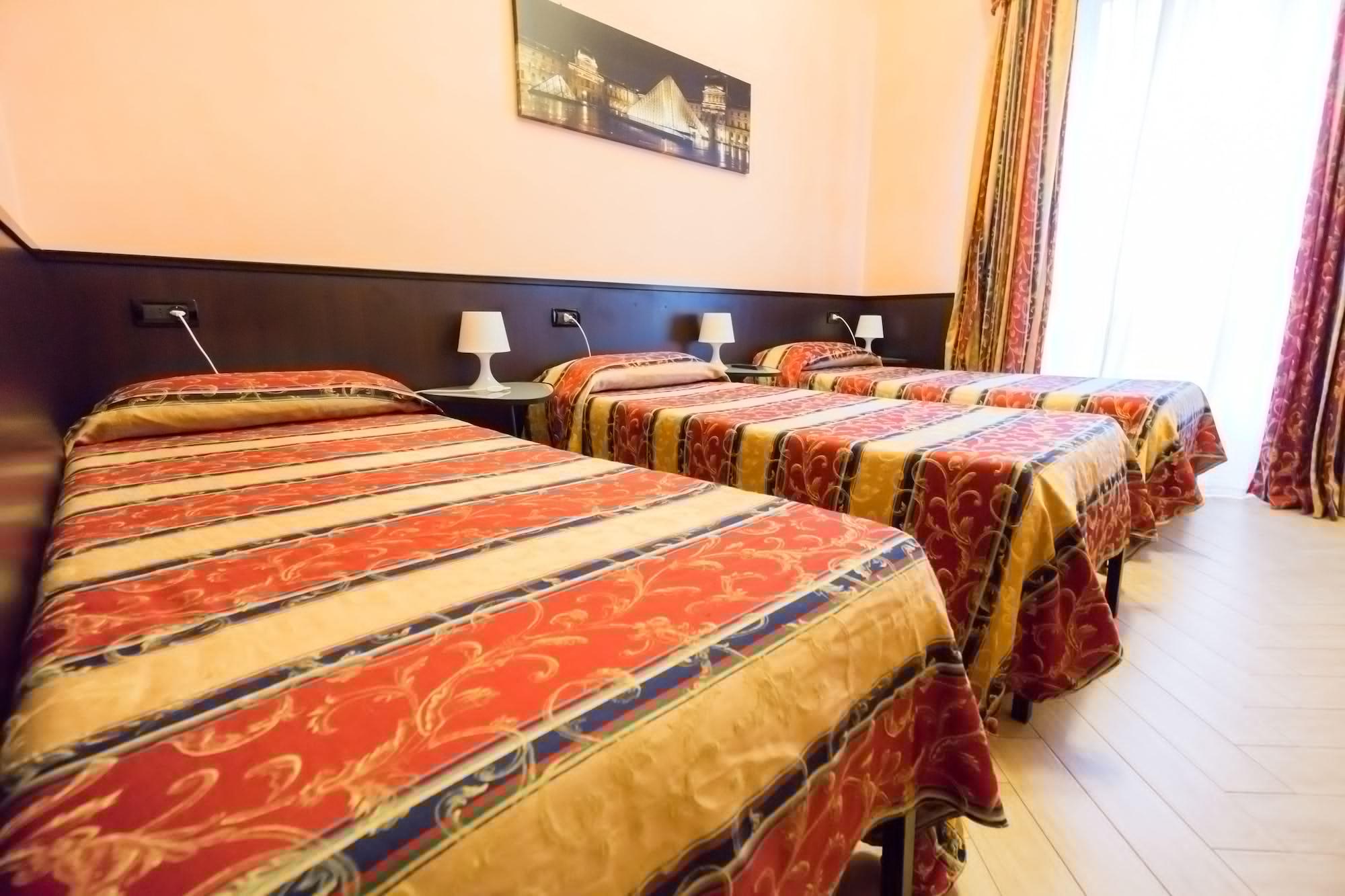 Funny Palace Hostel Roma Exterior foto